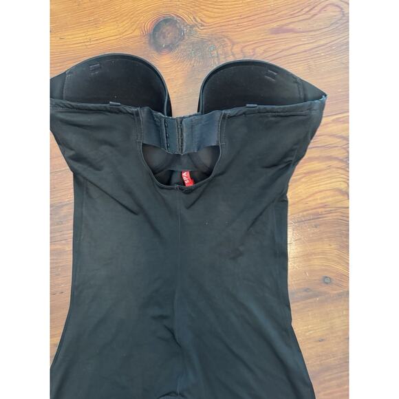Spanx Suit Your Fancy Strapless Mid-Thigh Cupped Body Suit in Very Black Size L - Picture 9 of 11